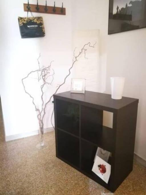 Apartment With Private Patio Athens Ngoại thất bức ảnh