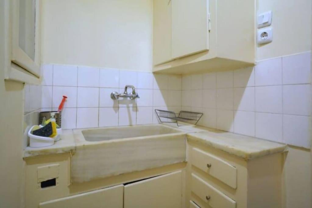 Apartment With Private Patio Athens Ngoại thất bức ảnh