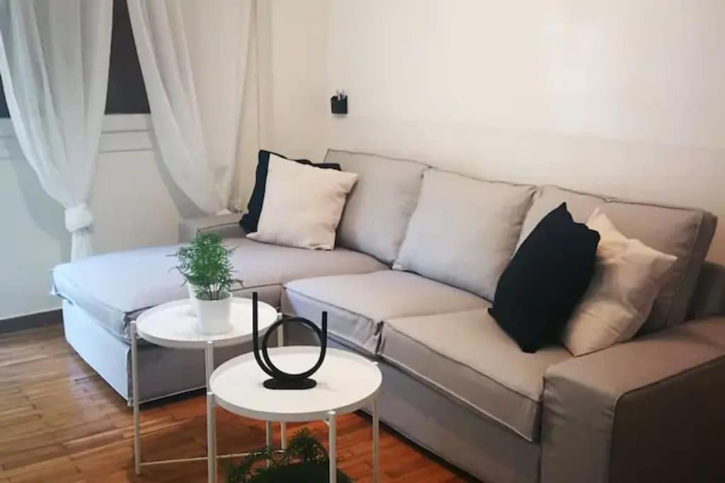 Apartment With Private Patio Athens Ngoại thất bức ảnh